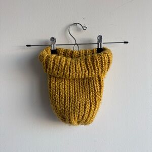Stylish Mustard Knit Women's Hat